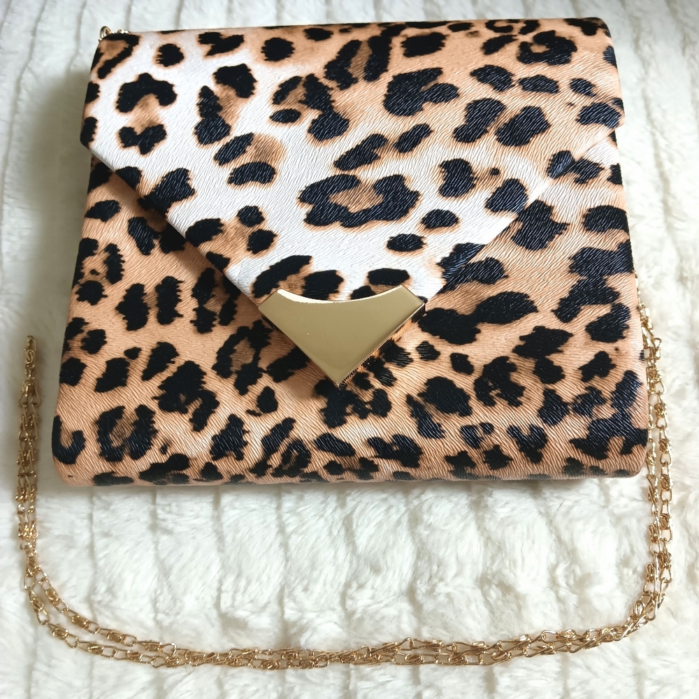 Vegan leather leopard Envelope Clutch Purse with Chain